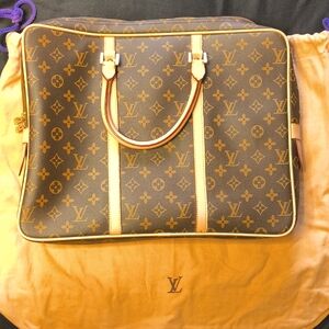 Louis Vuitton Monogram Porte Documents Voyage
